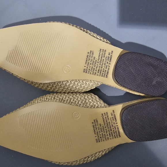 Woven slides - Picture 3 of 3